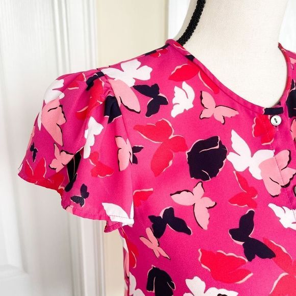 Ann Taylor Women's Pink Butterfly Button Up Short Sleeve Top Blouse Size XXSP - Picture 4 of 14